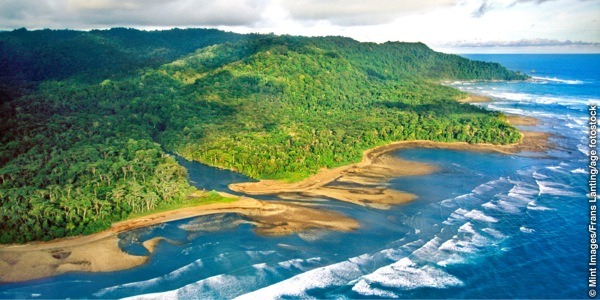 When is the best time to visit Costa Rica