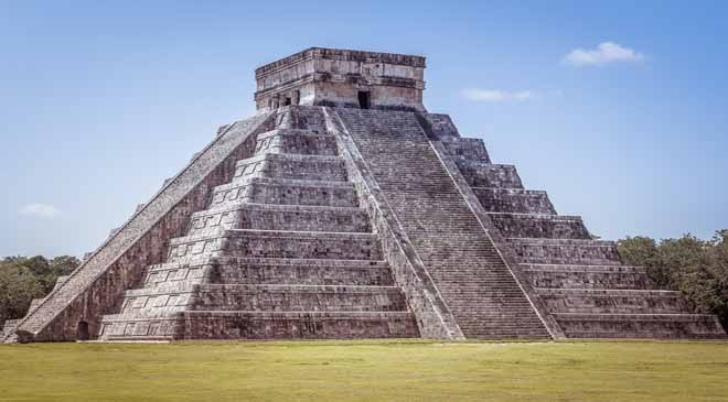 Cancun pyramid